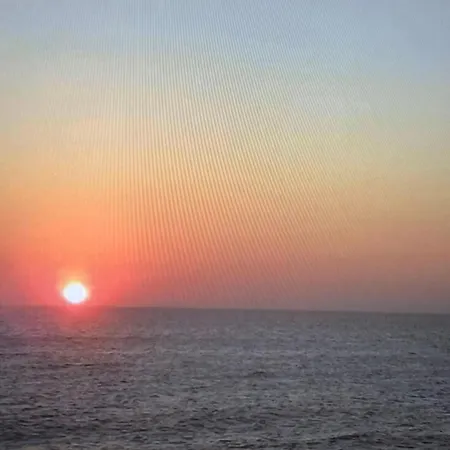 Santorini Breeze , Infinity Blue * מונוליתוס