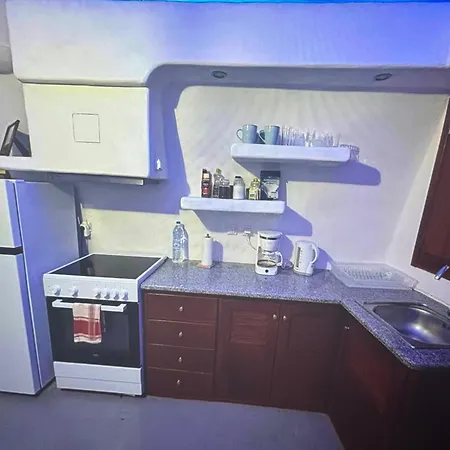 Santorini Breeze , Infinity Blue 아파트