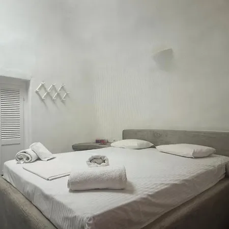 Santorini Breeze , Infinity Blue Appartement